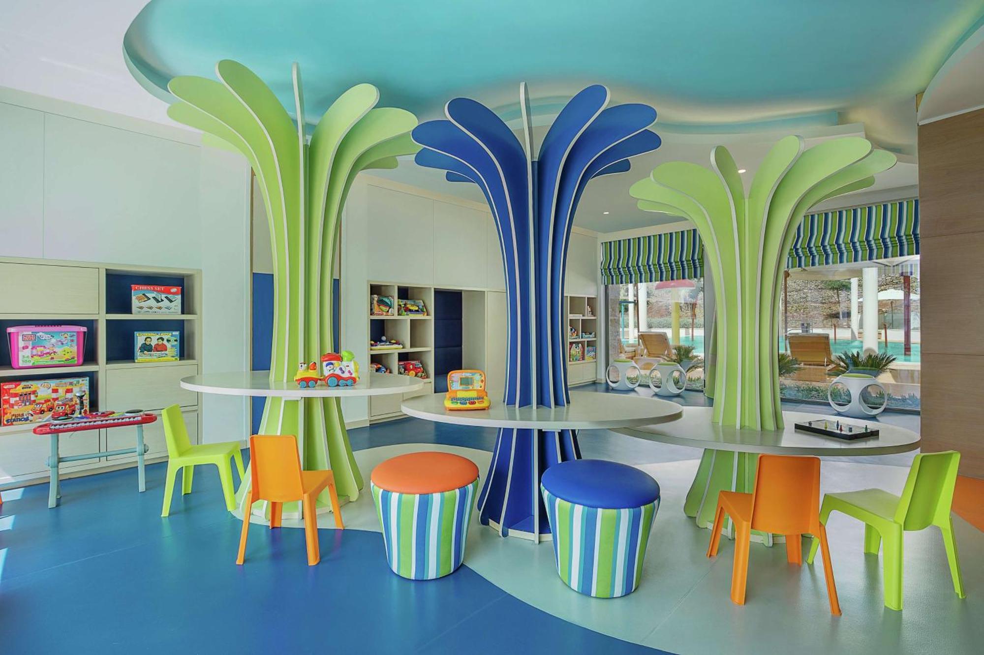 Hilton Dead Sea Resort & Spa Sweimeh Exterior photo The interior of the children's club at the Sheraton Jumeirah Hotel, Dubai, United Arab Emirates